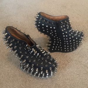 Killer Spiked Heals